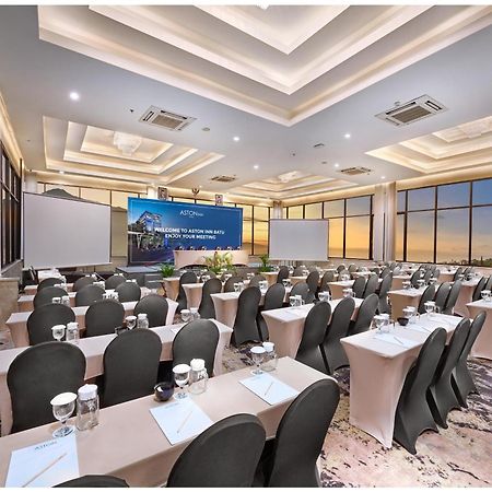 Aston Inn Batu Exteriér fotografie