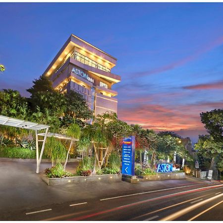 Aston Inn Batu Exteriér fotografie