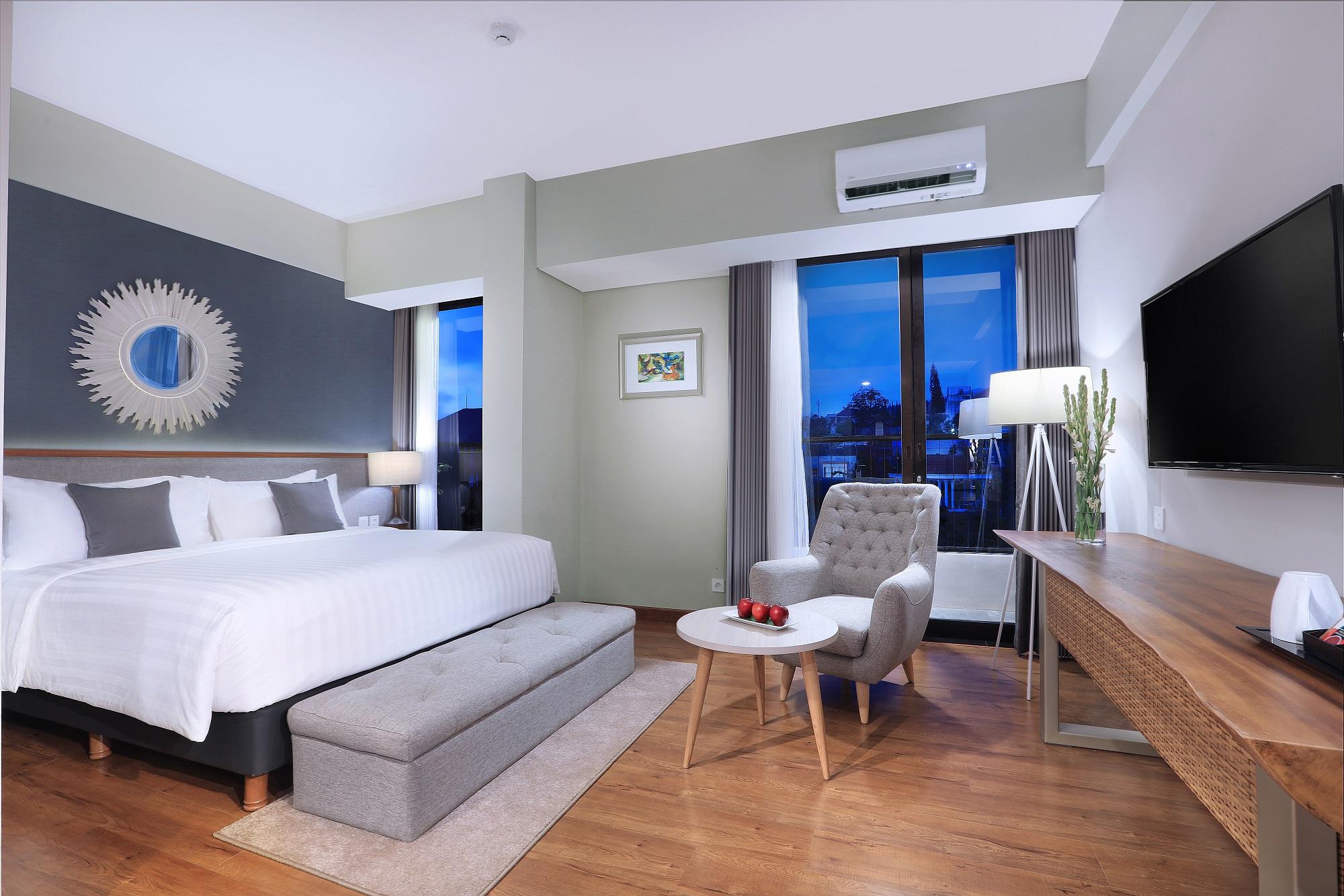 Aston Inn Batu Exteriér fotografie